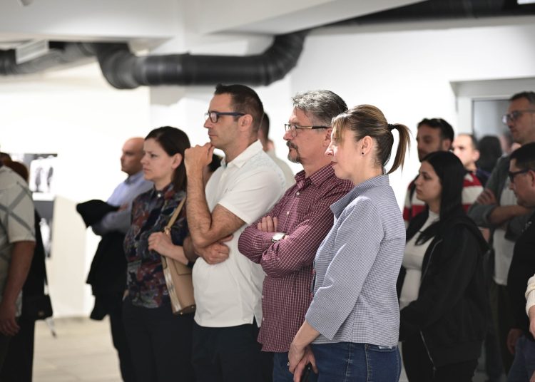 Во Градската уметничка галерија во Струмица поставена изложба на фотографии од царското семејство Романови