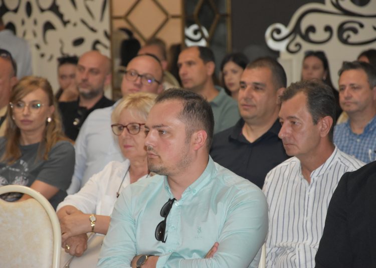 Во Струмица промовирана мерката за самовработување со поддршка и до 10.000 евра