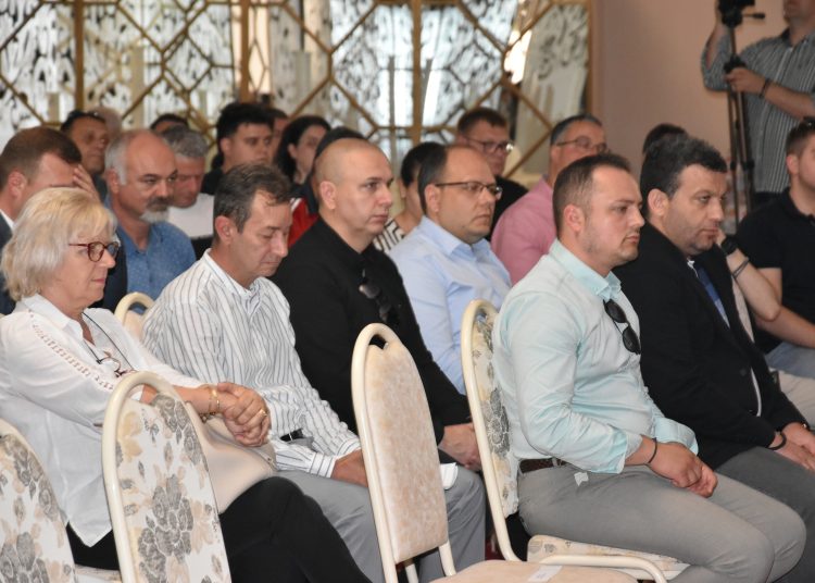 Во Струмица промовирана мерката за самовработување со поддршка и до 10.000 евра