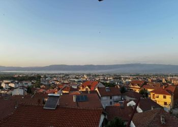 Фејсбук статус на „Здрава Котлина“ – НАДЛЕЖНИ