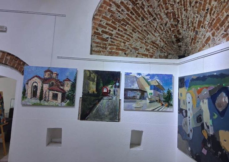 Ликовното богатство од Струмица пренесено во Гевгелија со изложбата на дела од 61-та Струмичка ликовна колонија