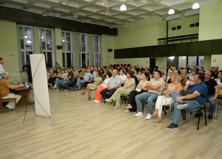 Даскаловски ги собра сегашните и поранешни партиски функционери – сплотени заедно кон нова победа на Локалните избори