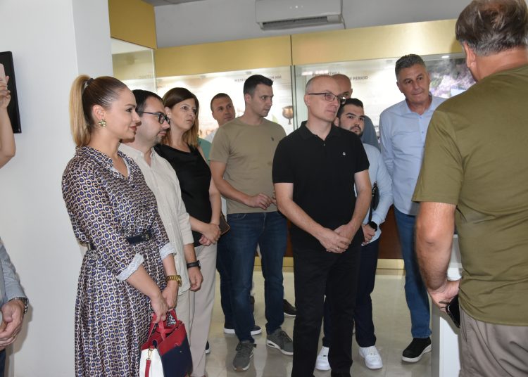 ВМРО-ДПМНЕ сé уште прави анализи кој да им биде кандидат за градоначалник на Струмица – Антонио Милошоски на средба со членството