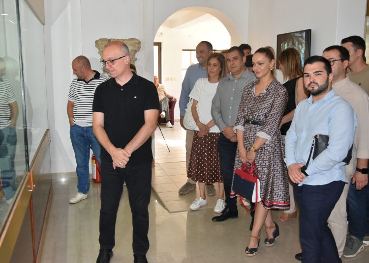 ВМРО-ДПМНЕ сé уште прави анализи кој да им биде кандидат за градоначалник на Струмица – Антонио Милошоски на средба со членството