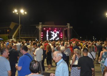 ВМРО-ДПМНЕ во Струмица со концерт славеше јубилеј – 35 години од основањето на Општинскиот комитет