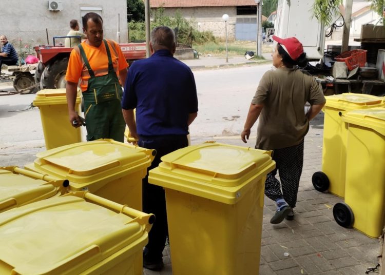 Бесплатна канта за селекција на пластика за граѓаните на Радово и Босилово