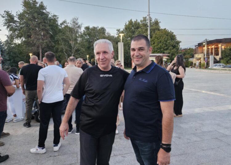 „Предложи! Вистинска идеја за вашата општина“ – ВМРО ДПМНЕ со акција за собирање идеи и предлози од струмичани