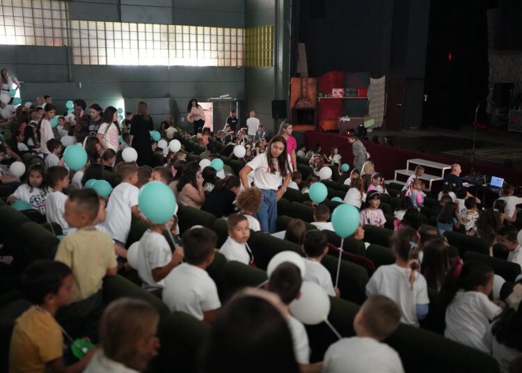 Во општина Струмица 492 првачиња зачекорија во основното образование