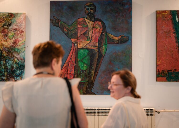 Во Центарот за култура поставени делата изработени на годинашната Струмичка ликовна колонија