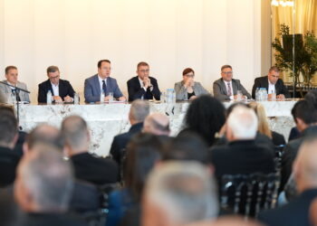 Премиерот Мицкоски на бизнис форум во Струмица: „Владата е партнер на стопанствениците, а не нивен противник“
