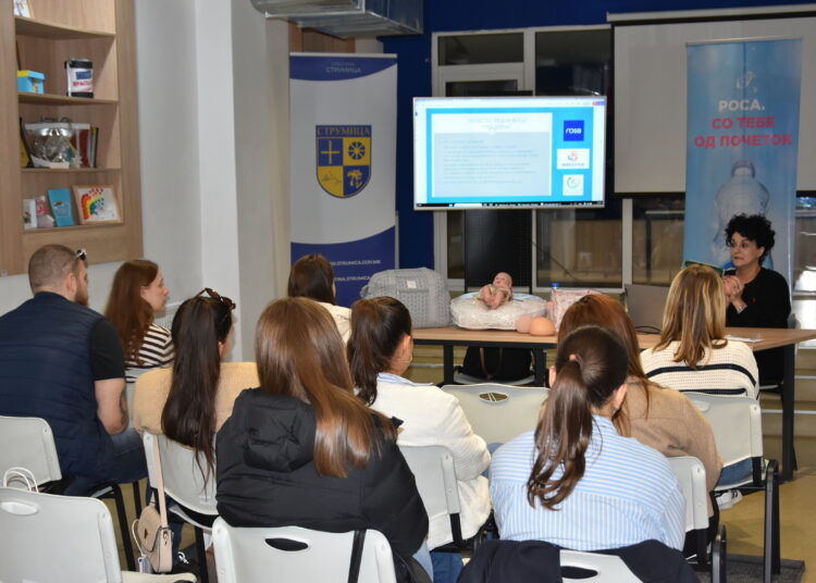 Во Струмица се одржа Едукативна работилница за предностите на доењето