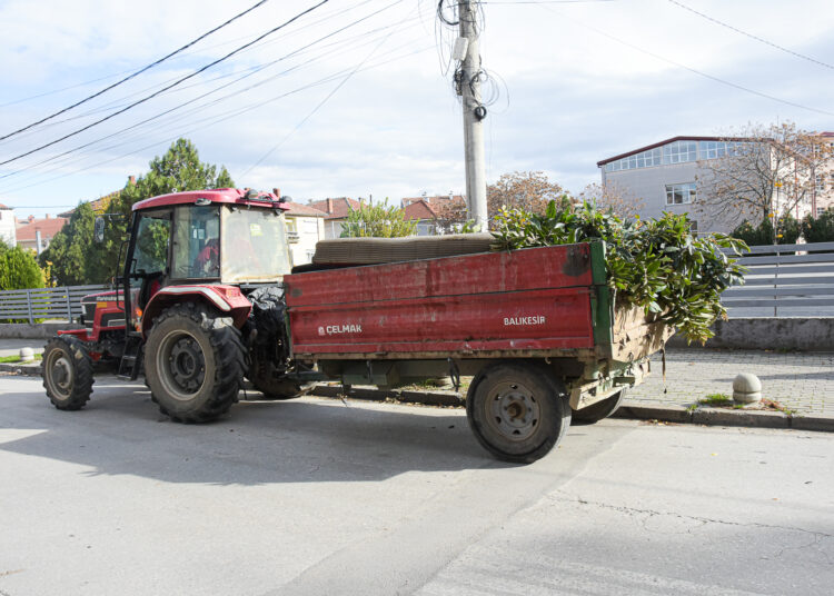 „Комуналец“ започна акција за мапирање и чистење на мини дивите депонии во Струмица