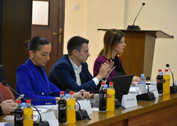 Советот на општина Струмица ги усвои развојните програми за 2026 и кварталниот буџетски извештај, а направи и ребаланс на тековниот буџет