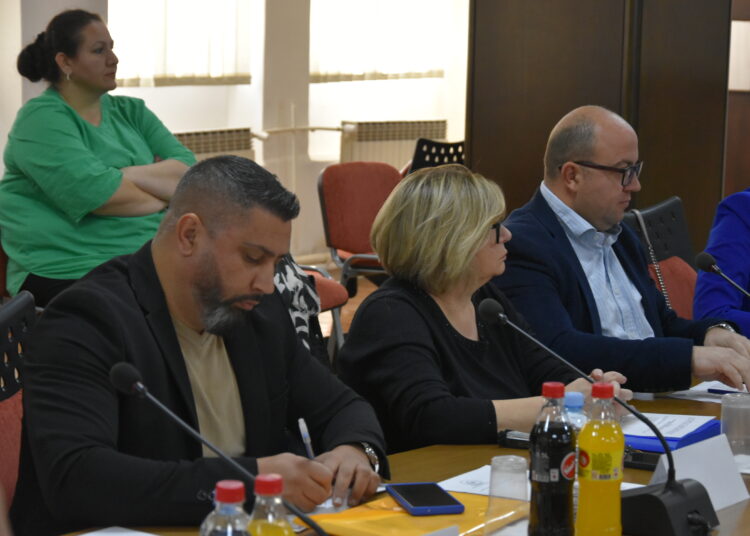 Советот на општина Струмица ги усвои развојните програми за 2026 и кварталниот буџетски извештај, а направи и ребаланс на тековниот буџет