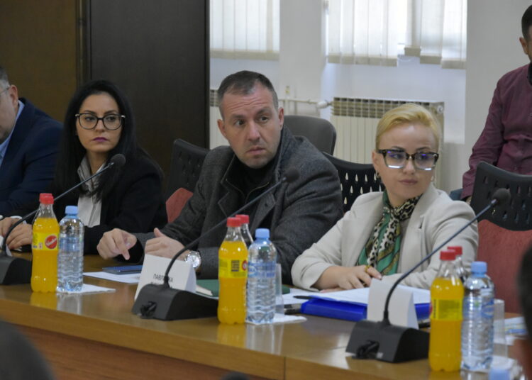 Советот на општина Струмица ги усвои развојните програми за 2026 и кварталниот буџетски извештај, а направи и ребаланс на тековниот буџет