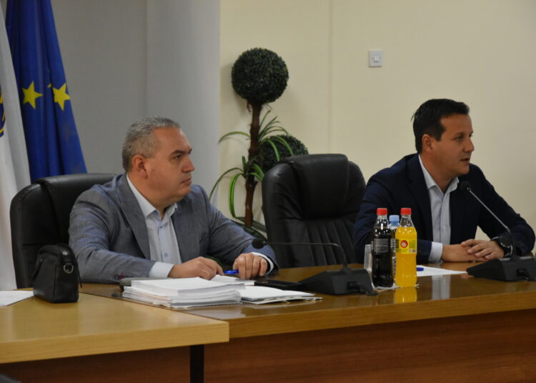 Советот на општина Струмица ги усвои развојните програми за 2026 и кварталниот буџетски извештај, а направи и ребаланс на тековниот буџет