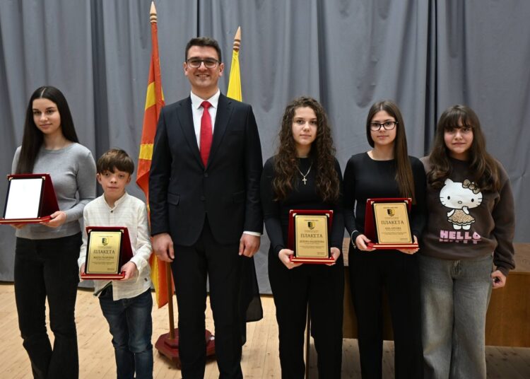 Свечена седница во Ново Село по повод 29 години од постоењето на Општината