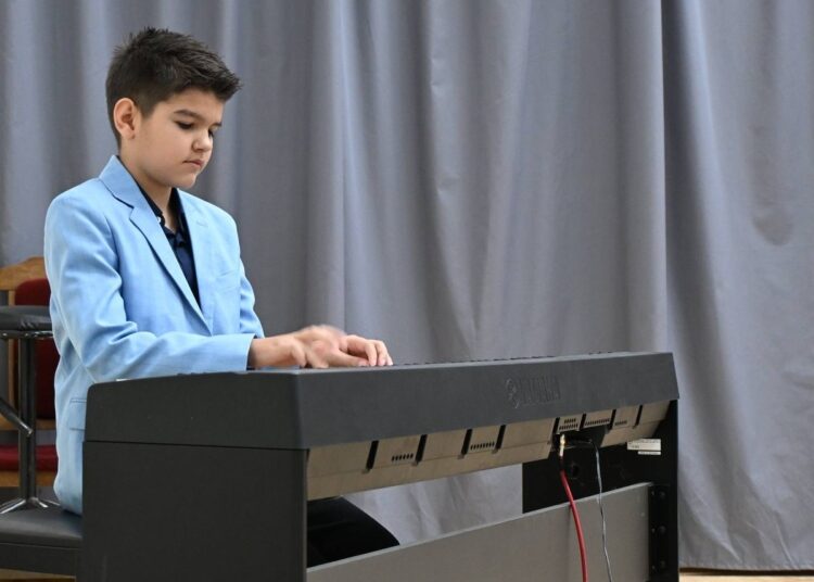 Свечена седница во Ново Село по повод 29 години од постоењето на Општината