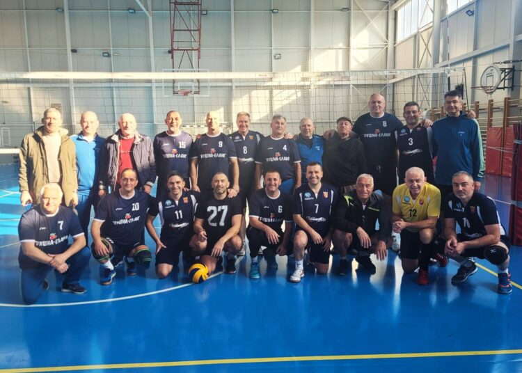 Меѓународен турнир во одбојка за ветерани по повод патрониот празник на Струмица – победници ветераните на Белград
