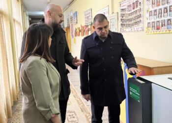 Општина Струмица постави професионални прочистувачи на воздух во училиштата и градинките