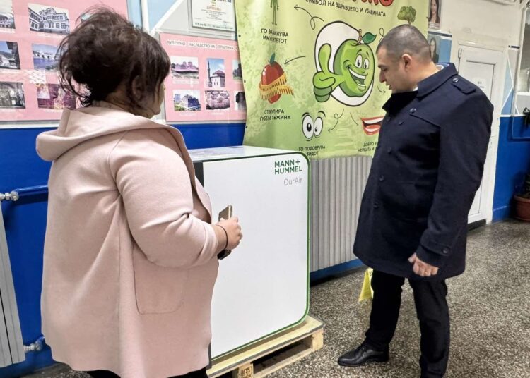 Општина Струмица постави професионални прочистувачи на воздух во училиштата и градинките