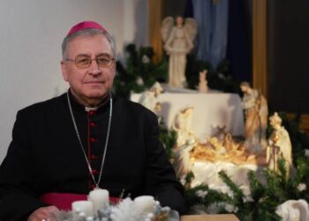 Божиќна честитка од д-р Киро Стојанов – Скопски бискуп и Струмичко-скопски епарх по повод празникот Рождество Христово