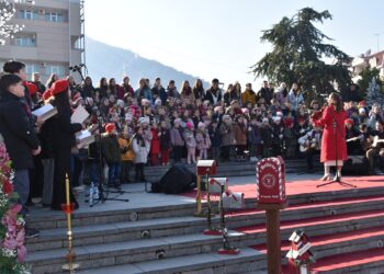 Струмица се подготвува за Хуманитарниот Бадникарски концерт – бадникарската поворка и концертот на 6 јануари