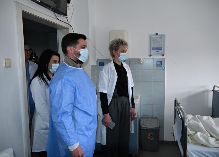 Градоначалникот Петар Јанков ги посети мајката и првиот жител на општина Струмица во Новата 2026-та