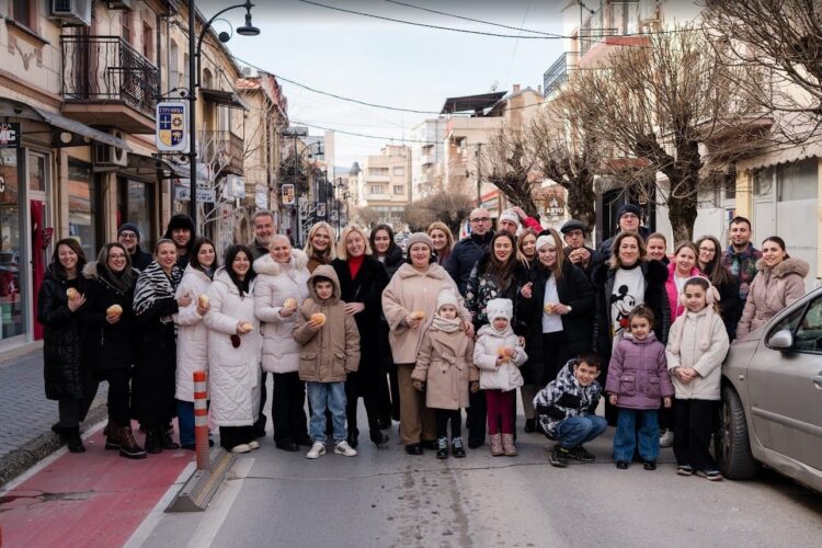 ФОТО: Дуќанџиите од Старата струмичка чаршија ја чуваат василичарската традиција